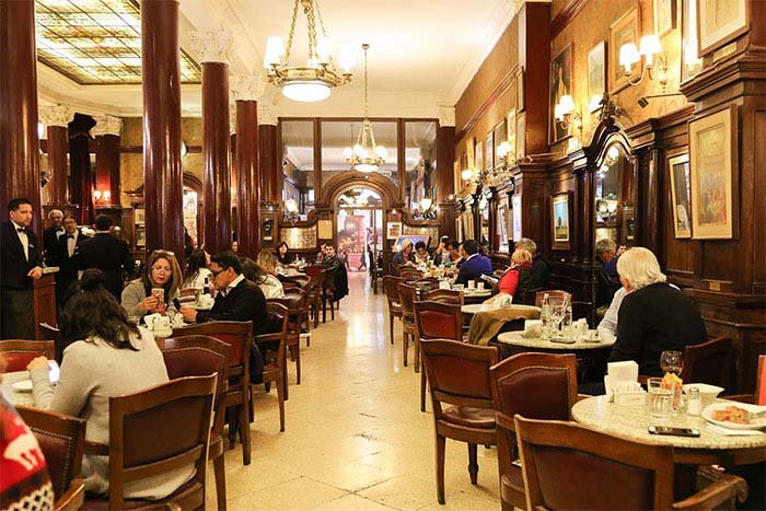 cafe tortoni buenos aires